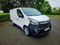 VAUXHALL VIVARO