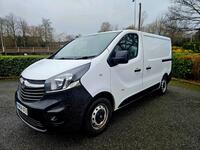 VAUXHALL VIVARO